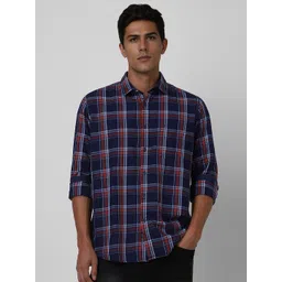 VAN HEUSEN DENIM LABS Men Slim Fit Opaque Checked Casual Shirt-image-49