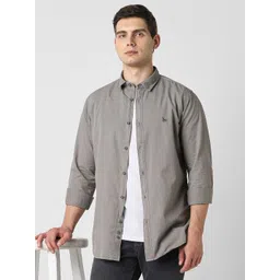 VAN HEUSEN DENIM LABS Men Solid Spread Collar Pure Cotton Casual Shirt-picture-23