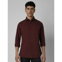 VAN HEUSEN DENIM LABS Men Spread Collar Solid Cotton Slim Fit Casual Shirt-picture-19