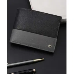 Men Colourblock Bi-Fold Wallet-image-6