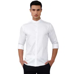 van heusen Men's Solid Slim Fit Shirt image 1
