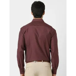 Van Heusen Maroon Cotton Regular Fit Print Shirt image 2