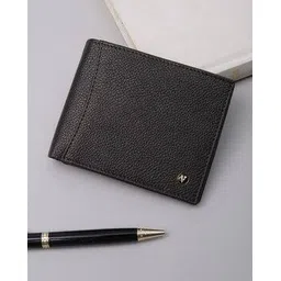 van heusen Men Bi-Fold Wallet with Metal Logo Accent-picture-45