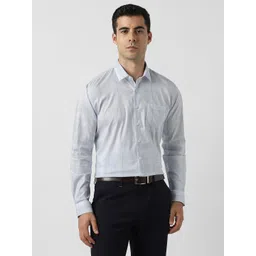 Van Heusen Men Buffalo Checked Spread Collar Formal Shirt-picture-34