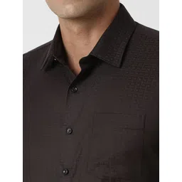 Van Heusen Men Cotton Slim Fit Shirt image 4