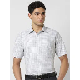 Van Heusen Men Regular Fit Spread Collar Grid Tattersall Checked Cotton Formal Shirt-image-44