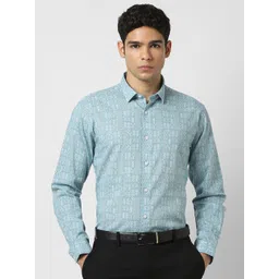 Van Heusen Men Slim Fit Spread Collar Floral Printed Cotton Formal Shirt-image-8