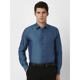 Van Heusen Men Slim Fit Spread Collar Solid Cotton Formal Shirt-picture-37
