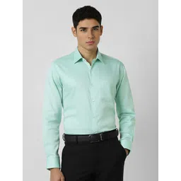 Van Heusen Men Solid Spread Collar Pure Cotton Formal Shirt-picture-21