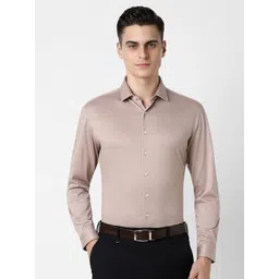 Van Heusen Men Spread Collar Solid Cotton Slim Fit Formal Shirt-picture-36