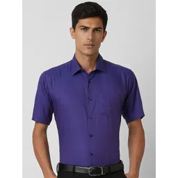 Van Heusen Men Spread Collar Solid Cotton Slim Fit Formal Shirt-picture-14