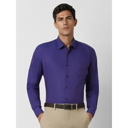 Van Heusen Men Spread Collar Solid Cotton Slim Fit Formal Shirt-picture-15