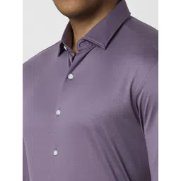 Van Heusen Men Spread Collar Solid Cotton Slim Fit Formal Shirt image 2