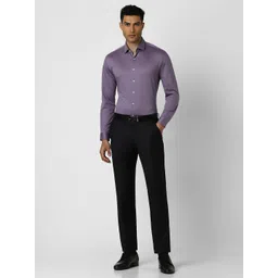 Van Heusen Men Spread Collar Solid Cotton Slim Fit Formal Shirt image 5
