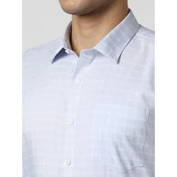 Van Heusen Slim Fit Opaque Checked Formal Shirt image 5
