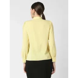 Van Heusen Yellow Regular Fit Shirt image 2