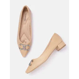 Van Heusen Woman Textured Block Heel Pumps With Metallic Detail image 1