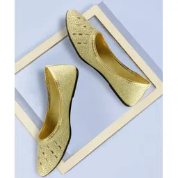 vaniya shoes Slip On For Women-picture-30