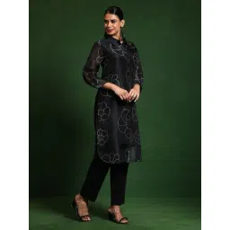 Varanga Black Kurta image 3