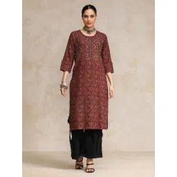Varanga Maroon Cotton Printed Kurta image 5