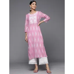 Varanga Pink Cotton Printed Straight Kurta-picture-15