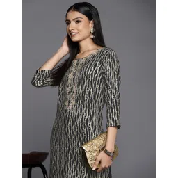 Varanga Women Black & Gold-Toned Floral Gotta Patti Kurta-picture-28