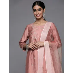 Varanga Women Dusty Rose Pink Ethnic Motifs Embroidered Sequinned Kurta Trousers & Dupatta-picture-21