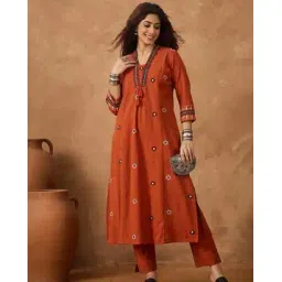 varanga Women Embroidered Straight Kurta Suit Set -picture-43