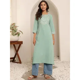Varanga Women Ethnic Motifs Embellished Gotta Patti Crepe Kurta-picture-34