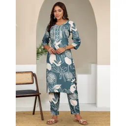 Varanga Women Floral Printed Kurta with Trousers-picture-10
