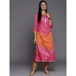 Varanga Women Pink & Orange Bandhani Printed Chanderi Silk Kurta-image-17
