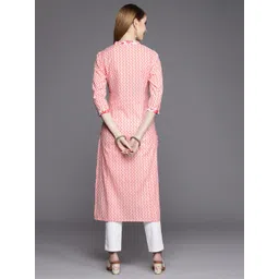 Varanga Women Pink Chevron Printed Pastels Kurta image 3