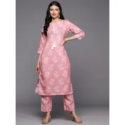 Varanga Women Pink Floral Printed Kurta with Trousers-image-32