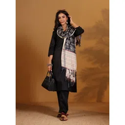 Varanga Women Regular Kurta with Trousers & With Dupatta-picture-15