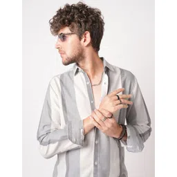 VASTRADO Men Slim Fit Vertical Striped Spread Collar Cotton Casual Shirt-picture-24