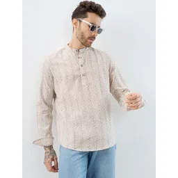 VASTRADO Men Striped Thread Work Kurta-picture-28