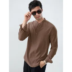 VASTRADO Men Thread Work Jacquard Kurta image 1