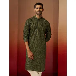 VASTRAMAY Bandhani Printed Mandarin Collar Straight Kurta-picture-19