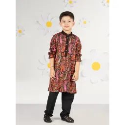 Vastramay Boys Black Regular Fit Printed Kurta Set-picture-33