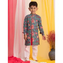 VASTRAMAY Boys Blue & White Cotton Floral Full Sleeves Kurta Sets-picture-24