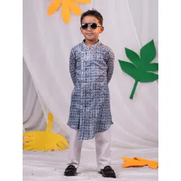 VASTRAMAY Boys Blue & White Cotton Printed Full Sleeves Kurta Sets-picture-22