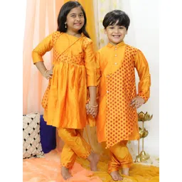 VASTRAMAY Boys Ethnic Motifs Printed Mandarin Collar Angrakha Kurta With Pyjamas-picture-37