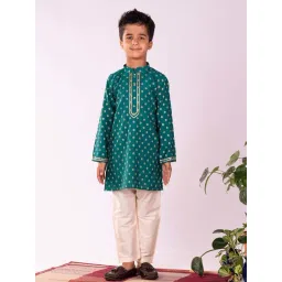 VASTRAMAY Boys Green & Cream Printed Full Sleeves Kurta Sets-picture-38