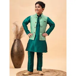 VASTRAMAY Boys Green Self Full Sleeves Kurta Sets-picture-37