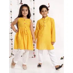 VASTRAMAY Boys Mustard Yellow Pure Cotton Handloom Kurta with Trousers-picture-19