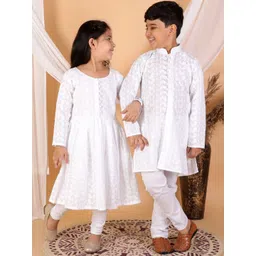 VASTRAMAY Boys White Embroidered Chikankari Pure Cotton Kurta with Pyjamas-picture-26