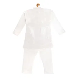 VASTRAMAY Boys White Kurta with Pyjamas image 4