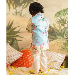 Vastramay Full Sleeveless Floral Printed Kurta Pyjama SetWith Jacket - Yellow Aqua Blue And Cream image 3