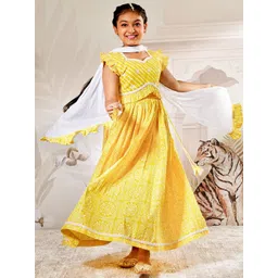 VASTRAMAY Girls Embroidered Cotton Ready to Wear Lehenga & Blouse With Dupatta-picture-33