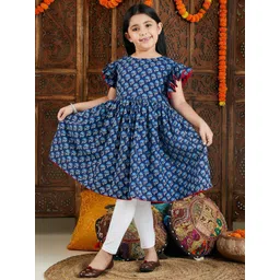 VASTRAMAY Girls Floral Printed Regular Pure Cotton Kurta image 3